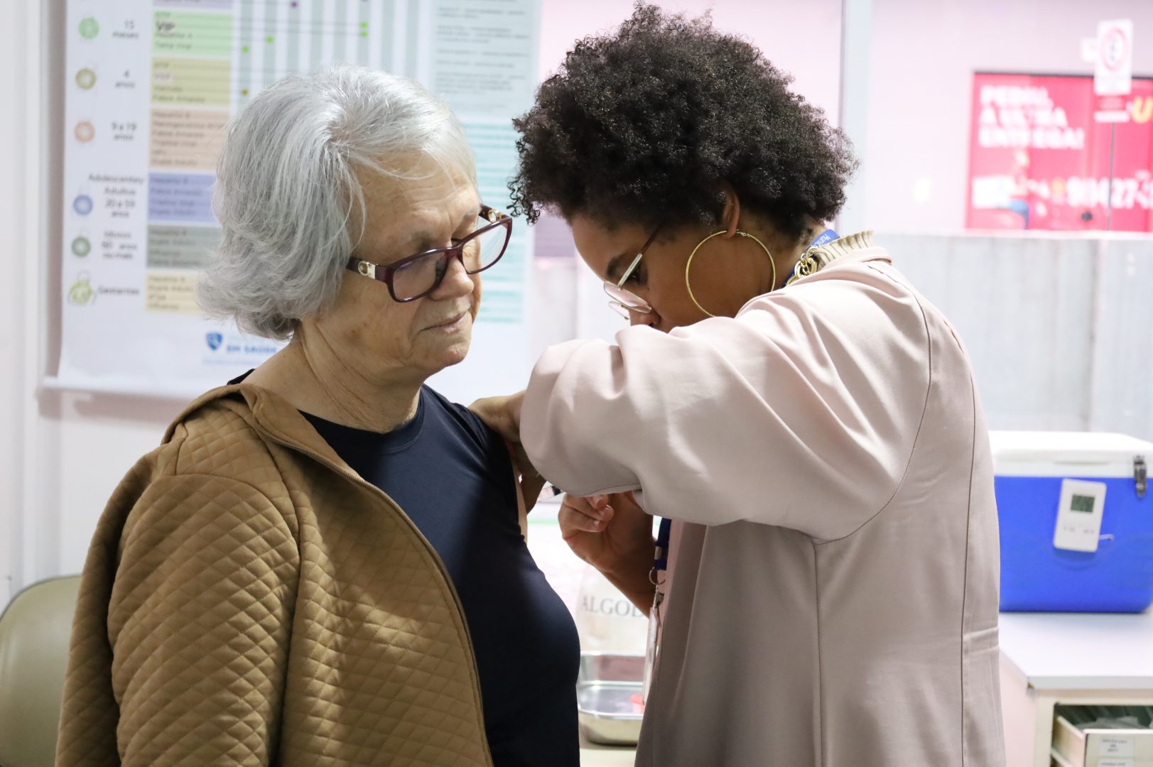 Guarapuava começa vacinação com Pneumo 20 para idosos de 85 anos ou mais