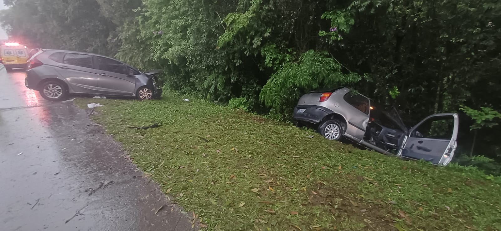 Dois acidentes em menos de uma hora no mesmo trecho da BR-373