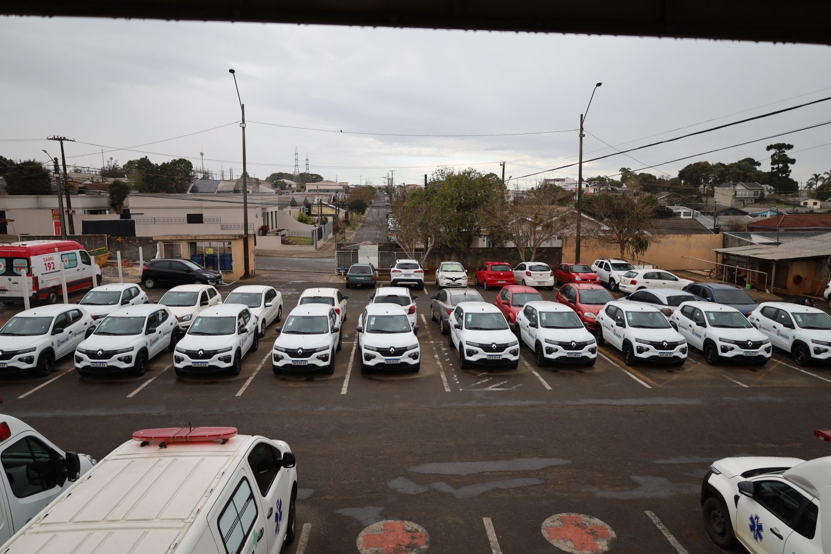 Prefeitura de Guarapuava amplia estrutura da Saúde com dez carros novos