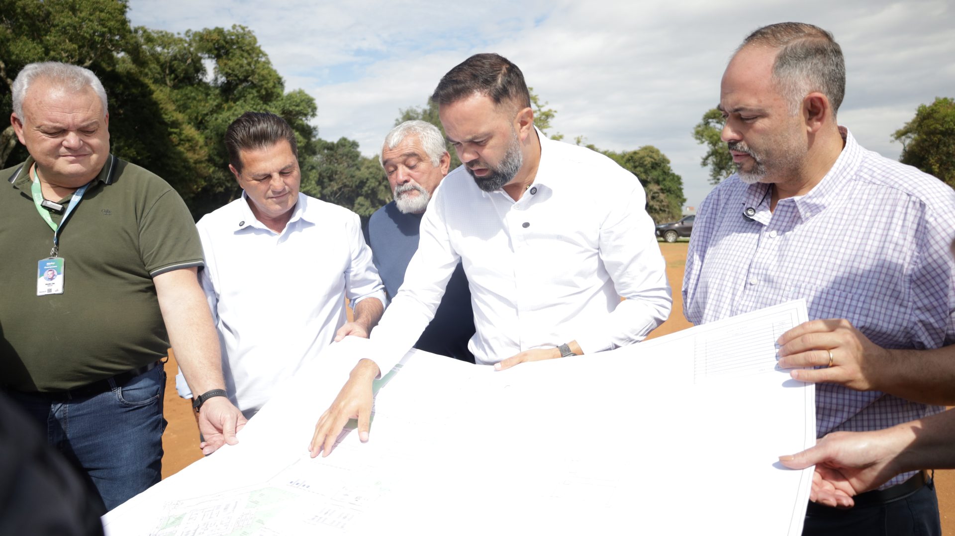 Após espera de mais de 10 anos, novo colégio estadual no Residencial 2000 sai do papel em Guarapuava