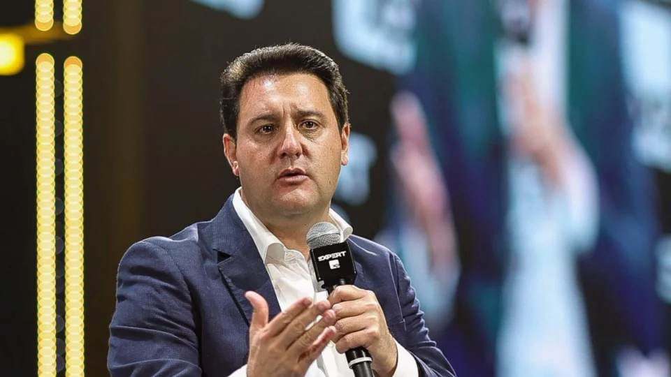 Ratinho Jr quer criar um 