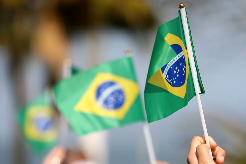 Desfile terá a participação de 61 escolas e instituições