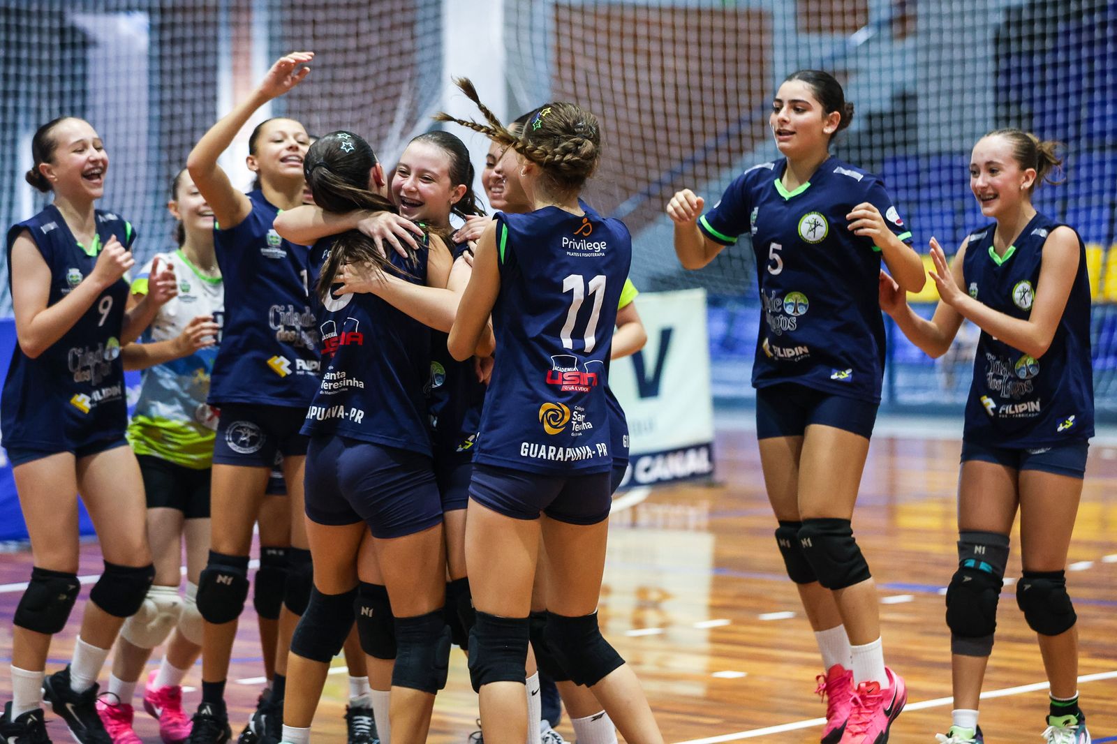 Sub-15 feminina de Guarapuava é campeã da Copa Paraná Terra das Águas