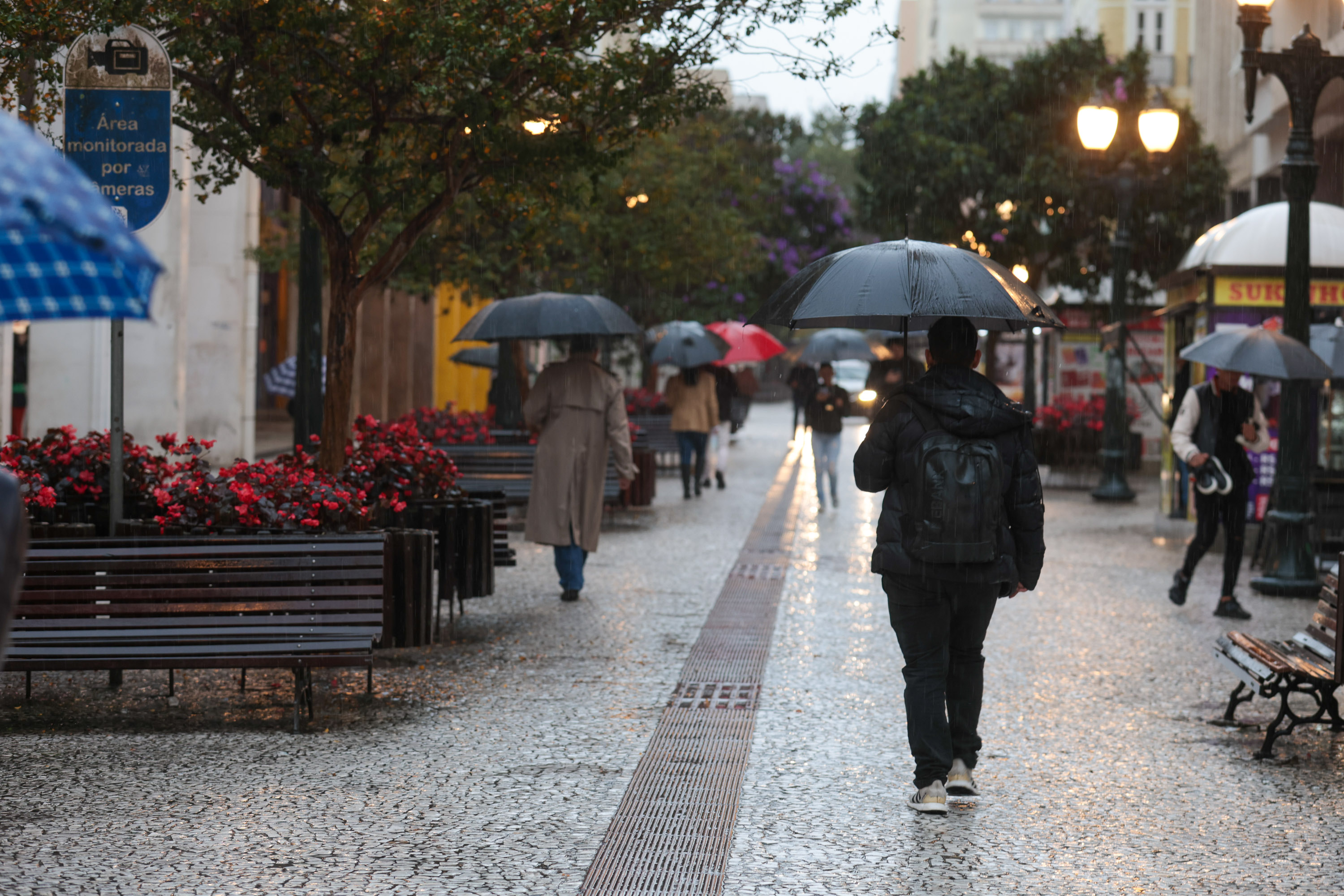 Fim de semana será gelado e com chuva em boa parte do Paraná
