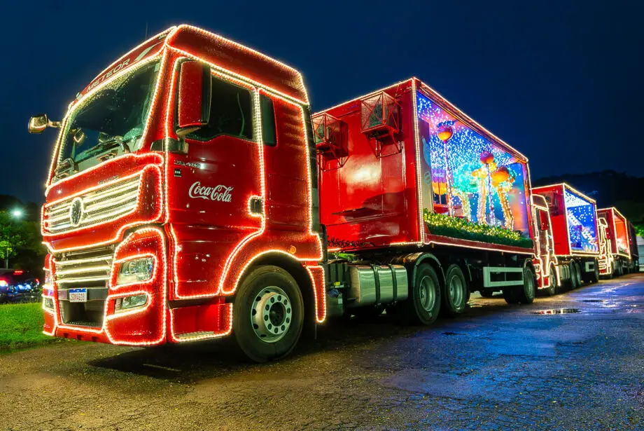 Caravana Iluminada da Coca-Cola chega a Guarapuava nesta terça-feira (25)