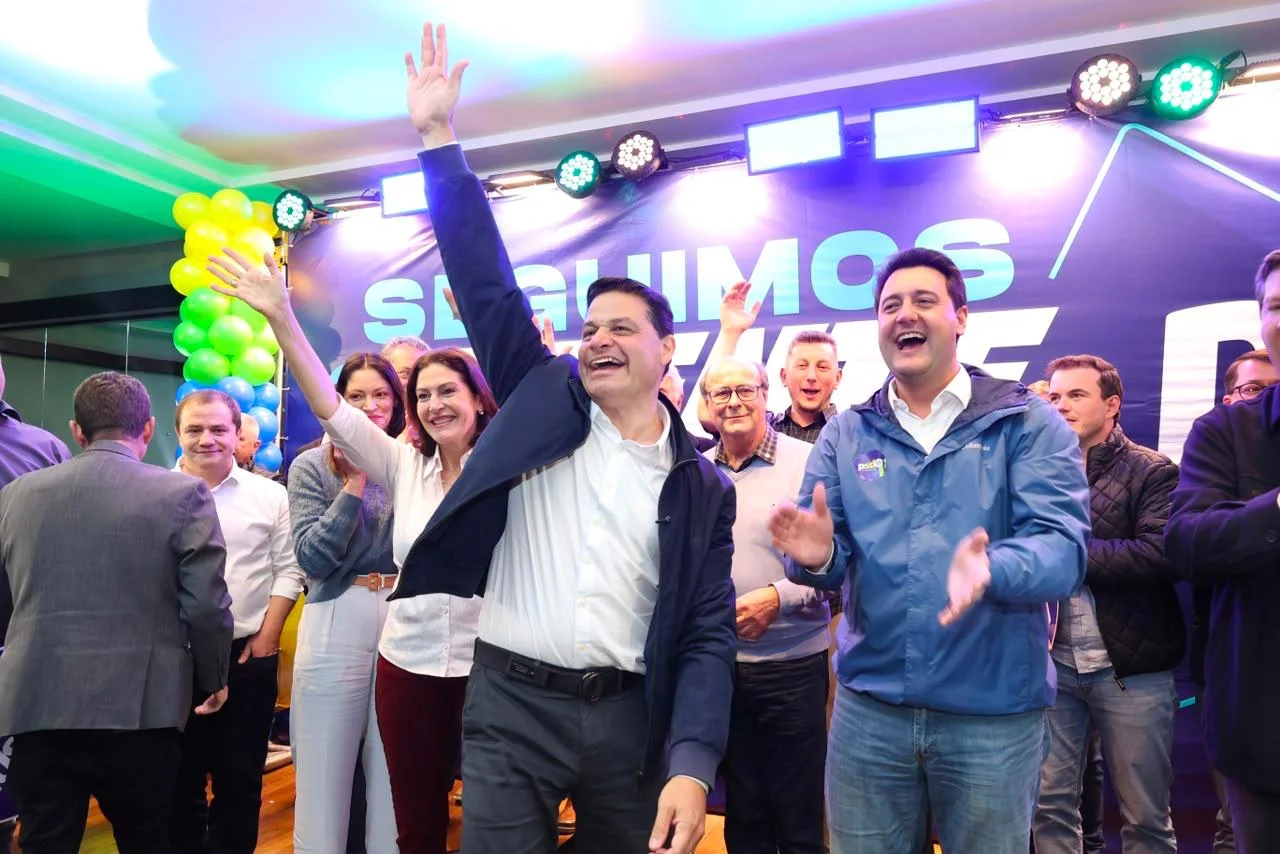 Sandro Alex e Ratinho Junior elevam tom político no pós-debate e buscam consolidar candidatura do PSD