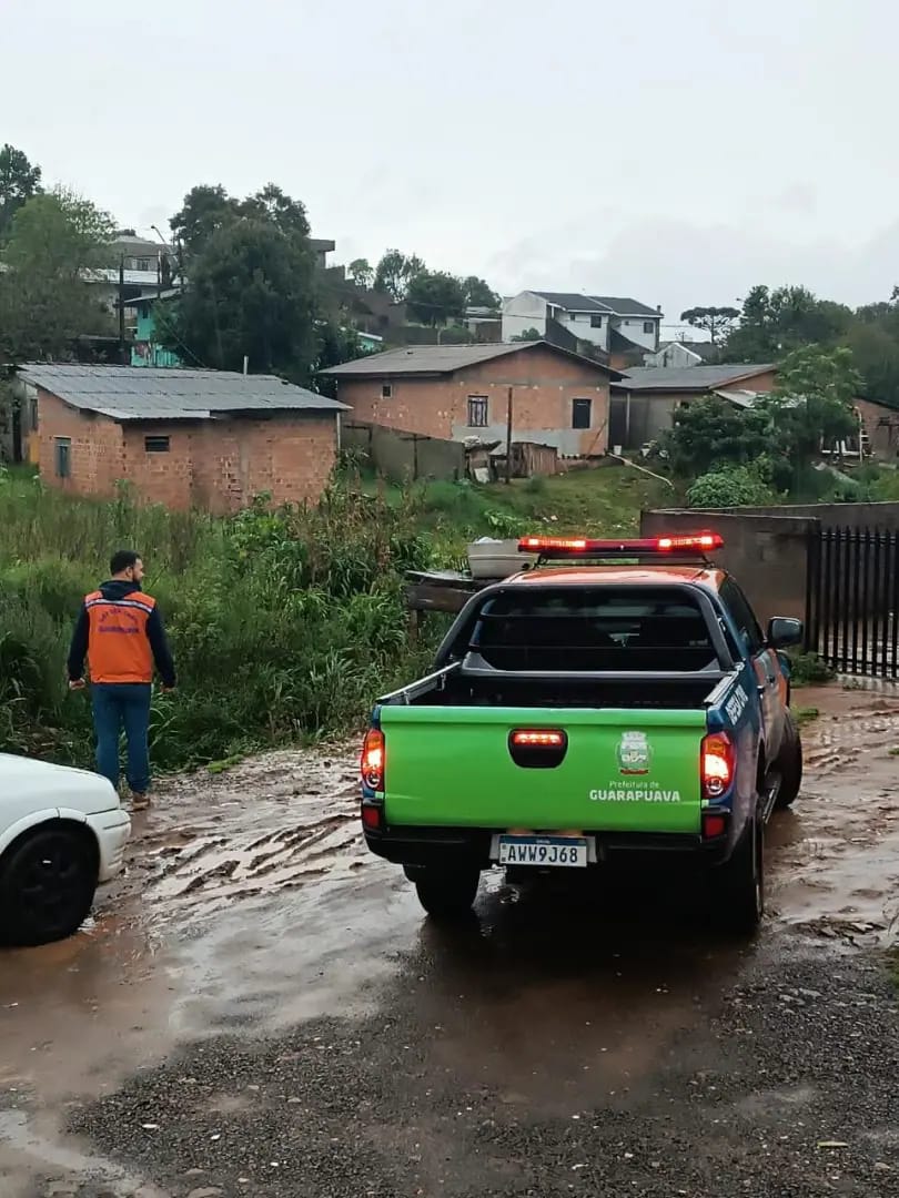 Guarapuava acumula 140 mm de chuva em sete dias e não registra alagamentos em casas