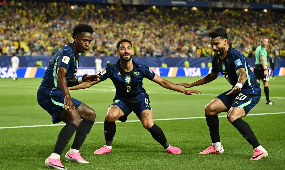 Brasil enfrenta a Escócia na quarta-feira (24)