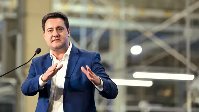 Ratinho Junior sobe o tom contra Moro, fala em “traição” a Bolsonaro e entra de vez na campanha
