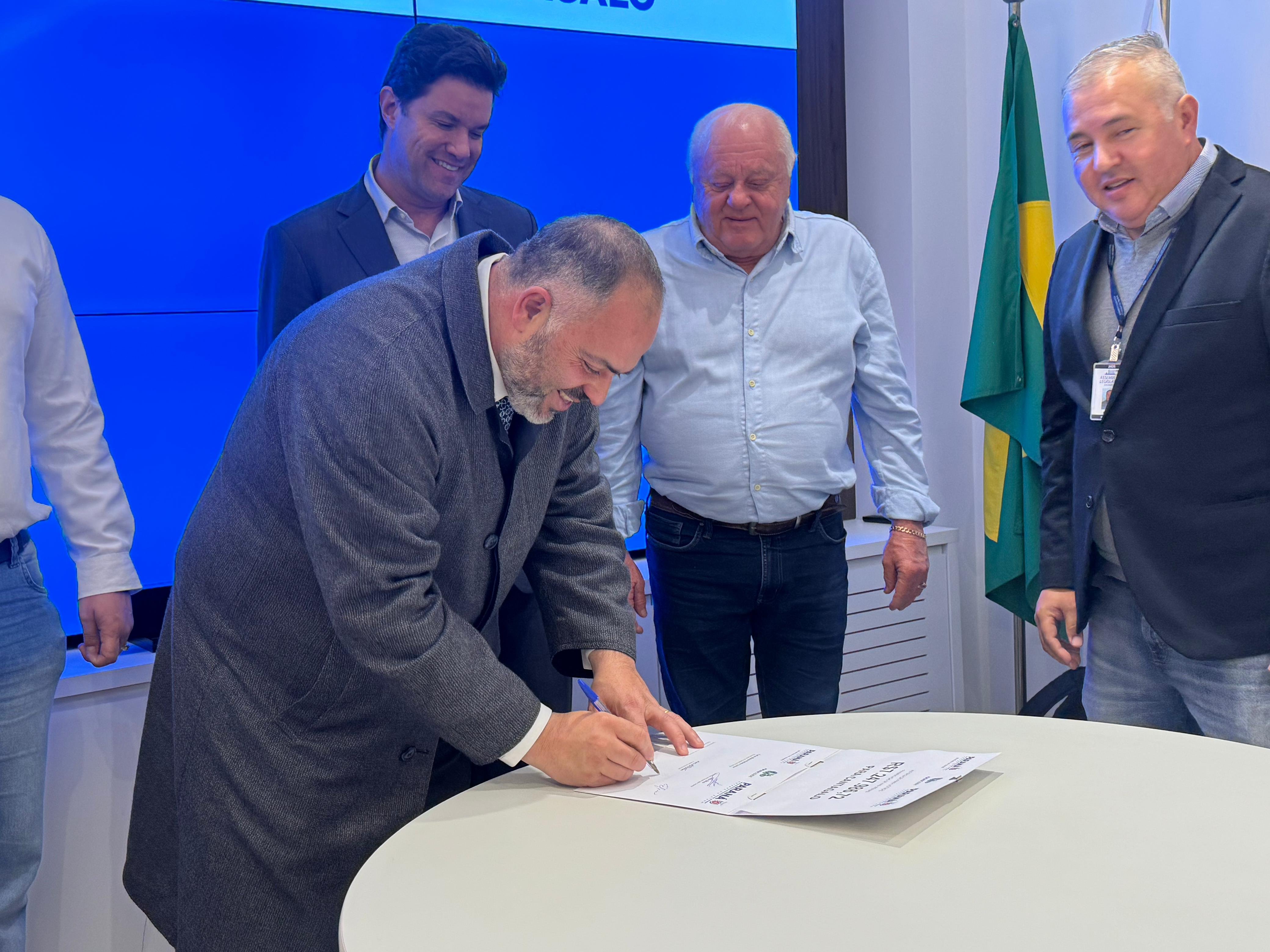 Cantagalo ganha R$ 7,2 milhões para pavimentação asfáltica