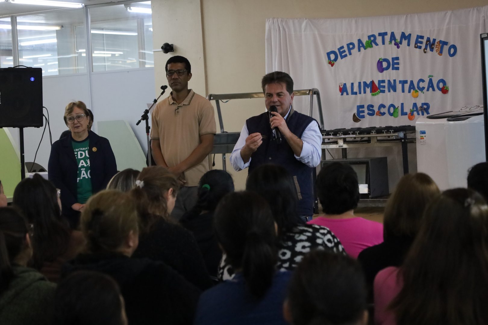 Além da alimentação: investimento de R$ 1 milhão fortalece milhares de estudantes em Guarapuava