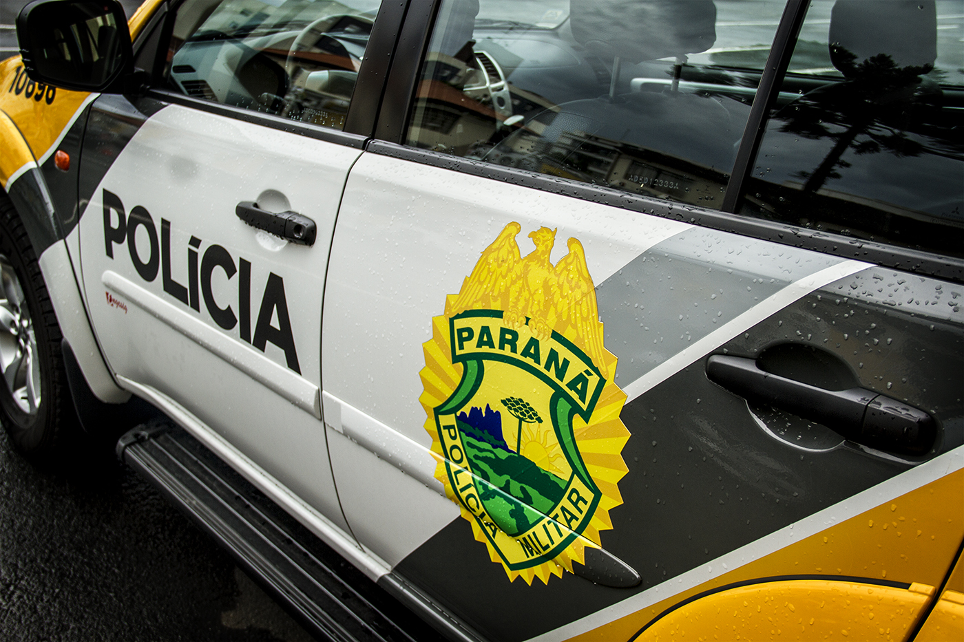 Caminhonete alvo de estelionato é apreendida em oficina de Guarapuava
