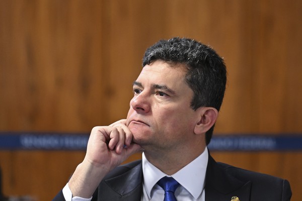 Moro cancela encontro do PL em Guarapuava, mas mantém ida à Festa do Soquete; presença em evento dos Silvestri vira polêmica