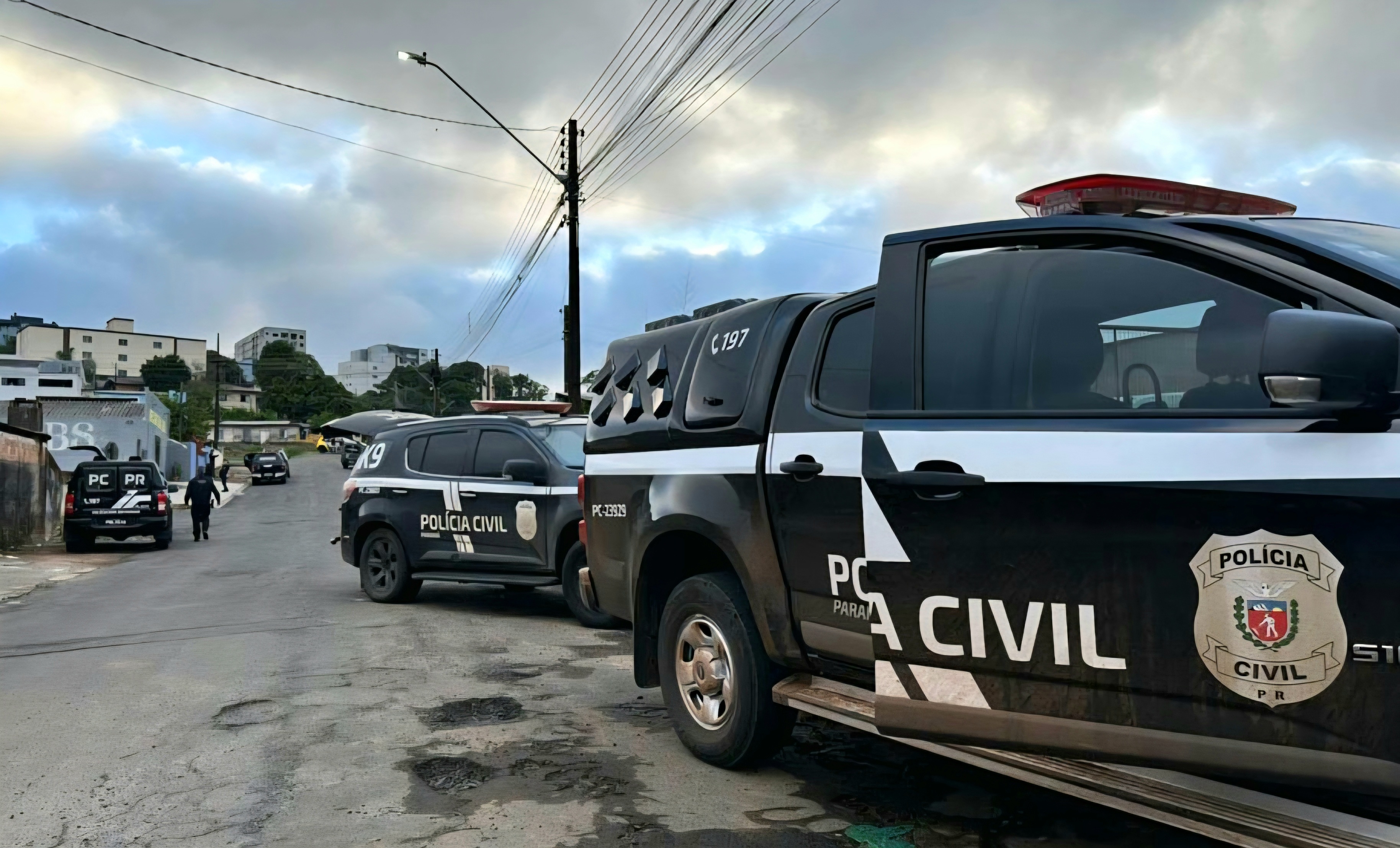 Operação na Vila Concórdia termina com a prisão de 12 suspeitos