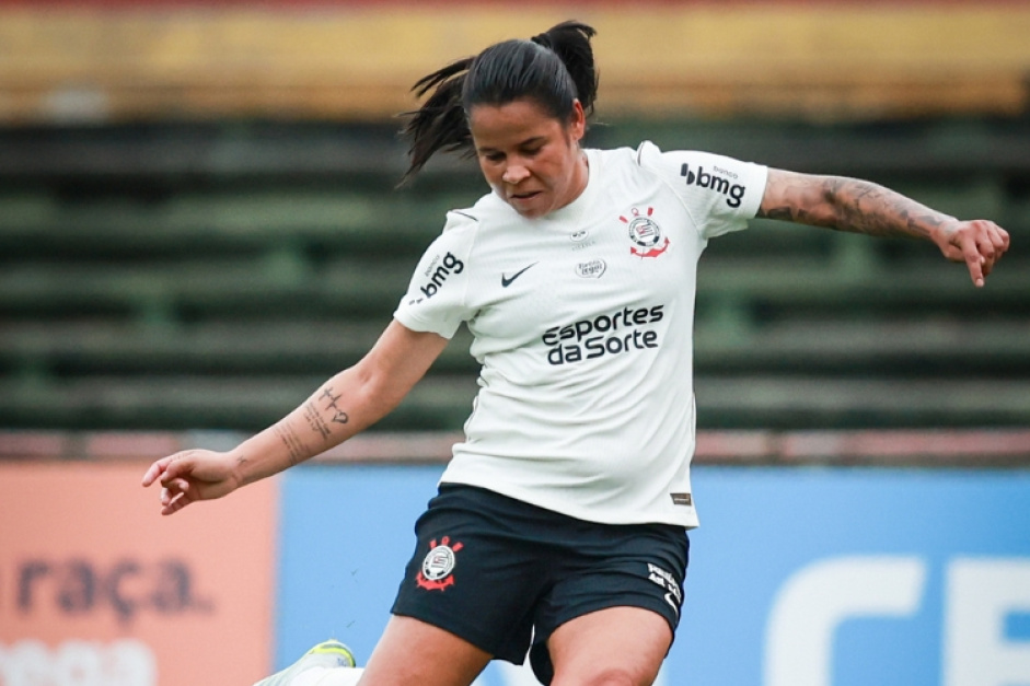 Feminino: Corinthians vence Cruzeiro e fica a um empate das semifinais