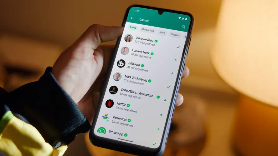 TSE estuda desativar canais políticos no WhatsApp 48h antes da eleição