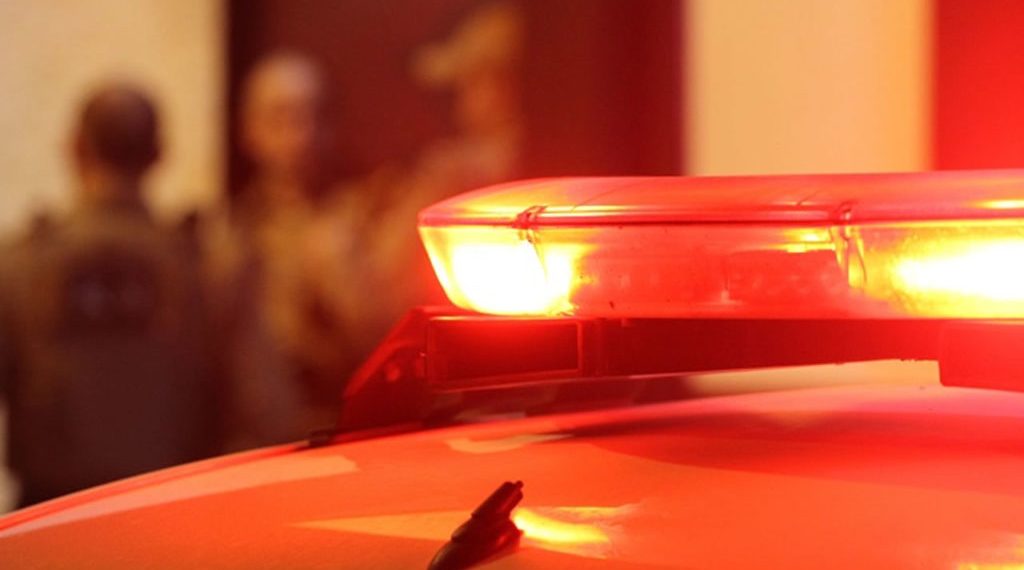 Briga de rua deixa jovem gravemente ferido e padrasto agredido em Pinhão