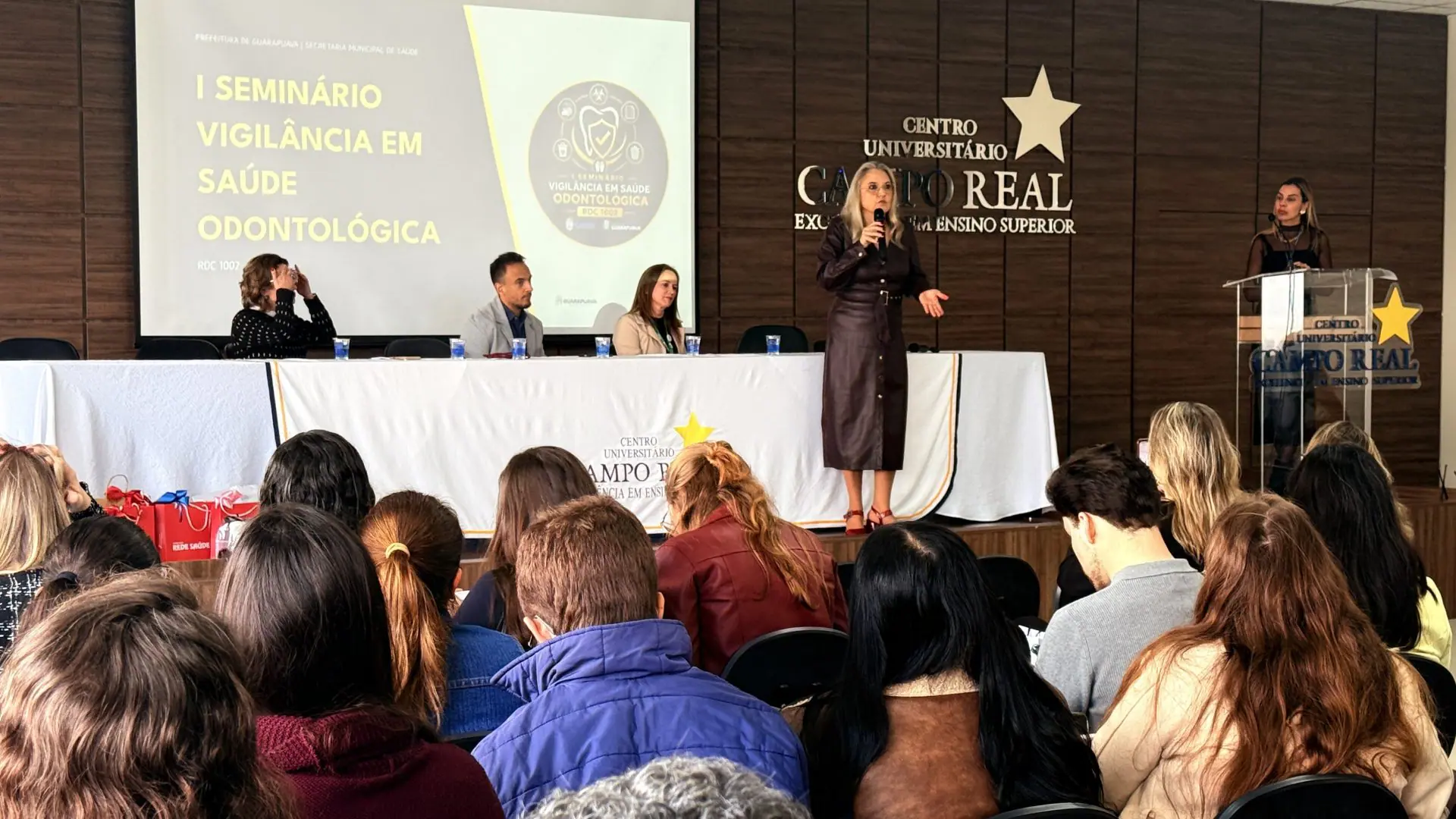 Profissionais priorizam serviços odontológicos com novas regras da Anvisa