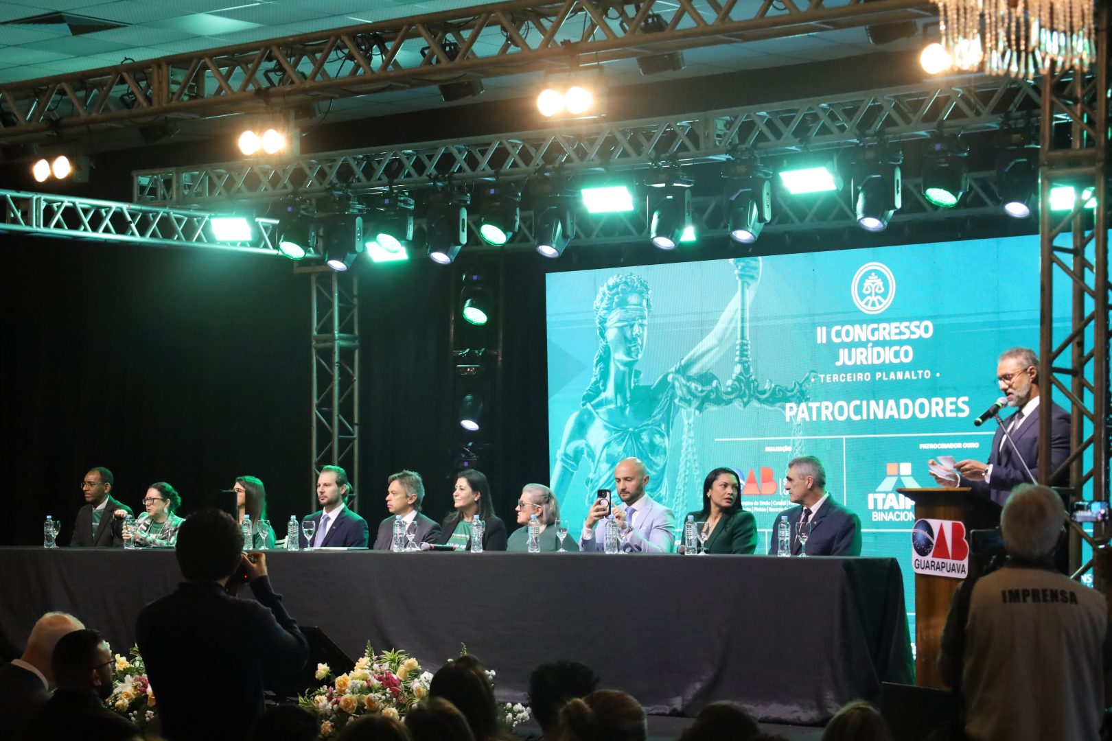 Congresso Jurídico reúne profissionais e autoridades do Direito em Guarapuava