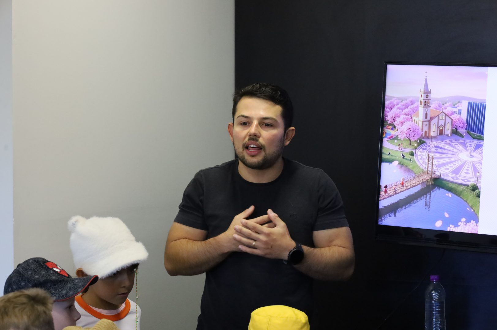Habitação promove visita educativa para estudantes do Colégio Nossa Senhora de Belém