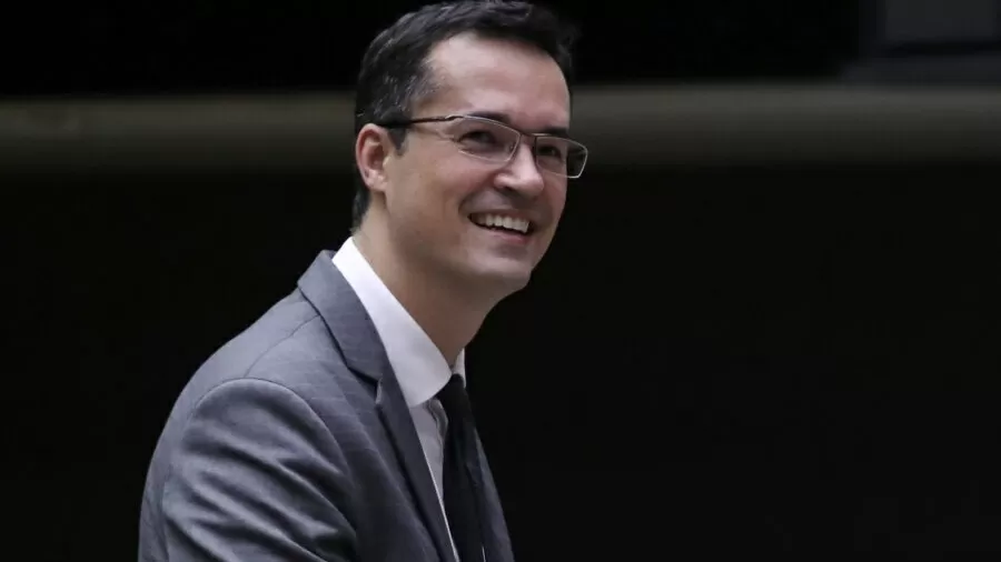 TRE-PR aprova candidatura de Deltan Dallagnol ao Senado por 4 votos a 3
