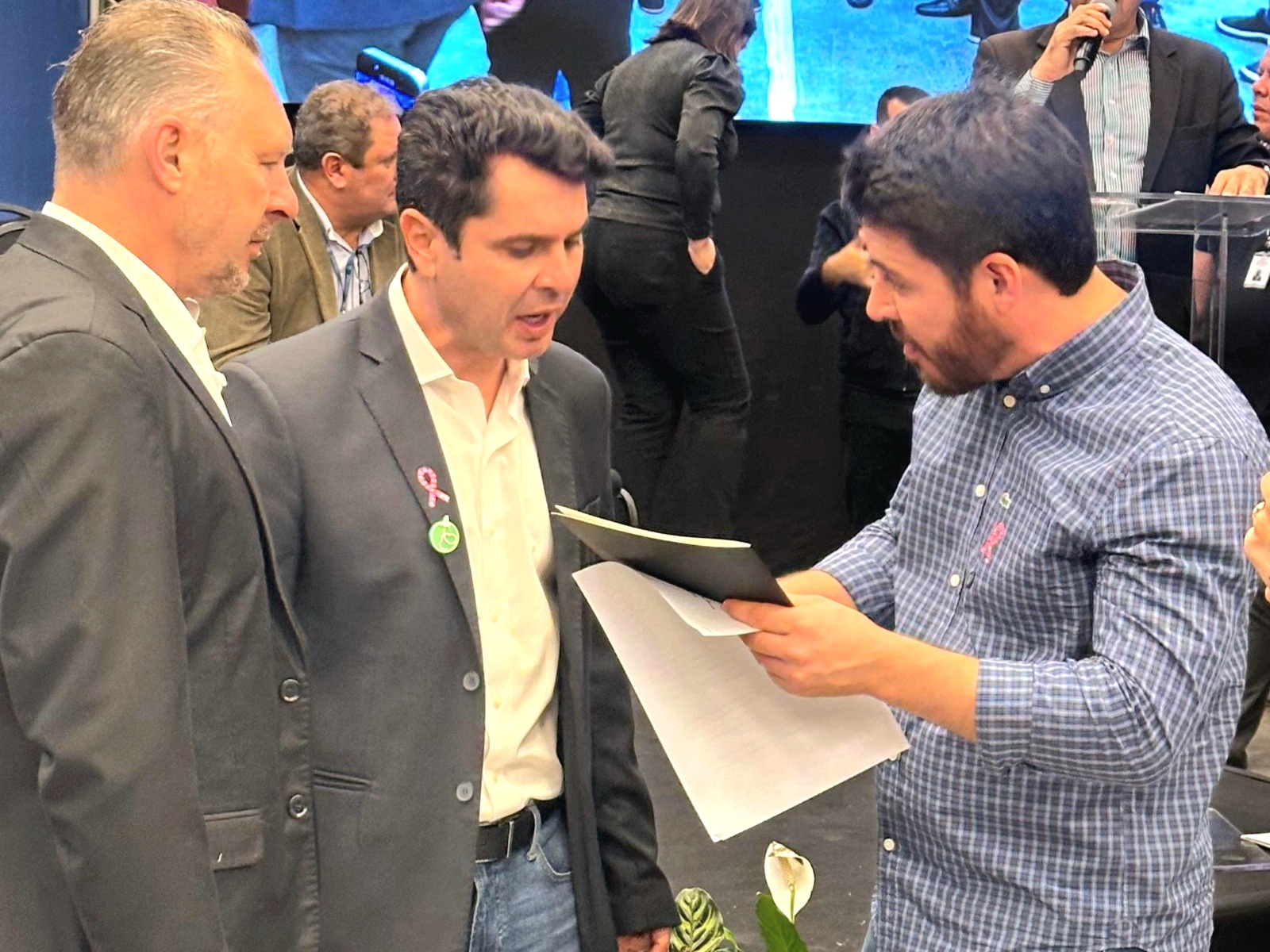 Assembleia Legislativa do Paraná recebe Carta-Manifesto que propõe Desenvolvimento Regional Integrado