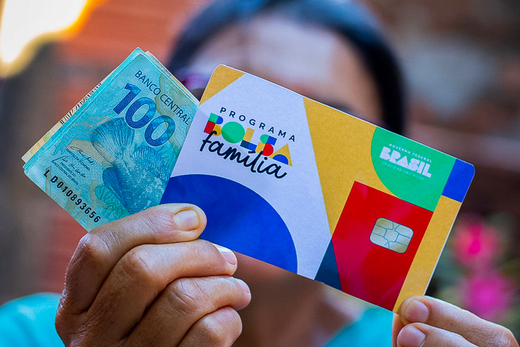 Bolsa Família atende 12,2 mil famílias em Guarapuava e reajuste pode elevar repasse mensal a R$ 9,7 milhões
