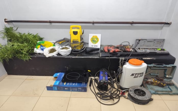 Polícia atende caso de agressão e encontra estufa de maconha em residência