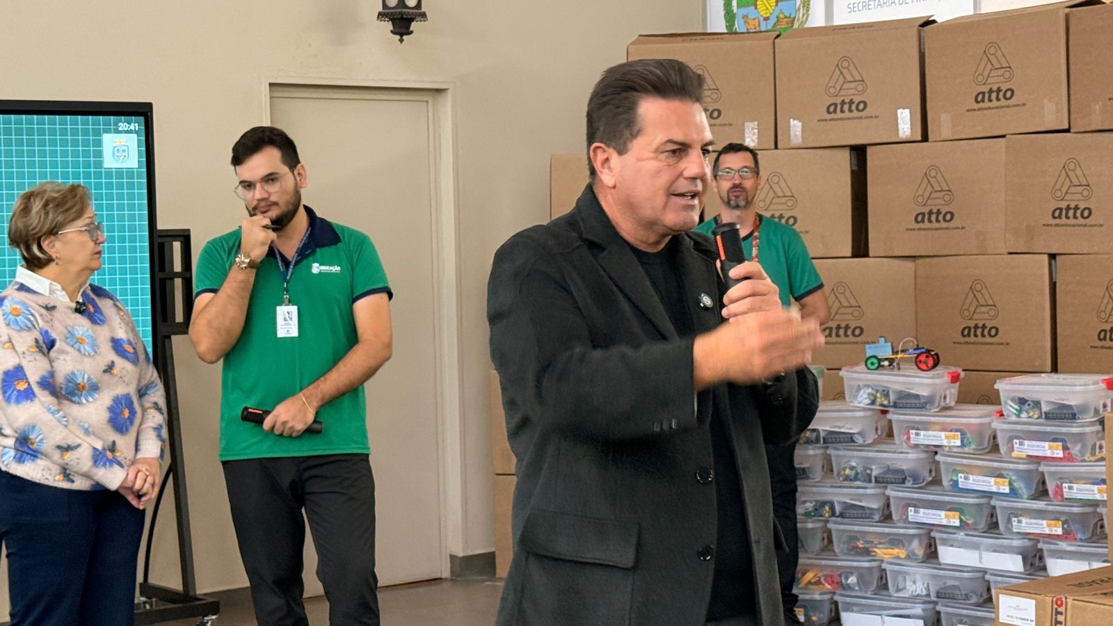 Guarapuava investe R$ 4,3 milhões em tecnologia educacional e amplia inovação nas escolas municipais