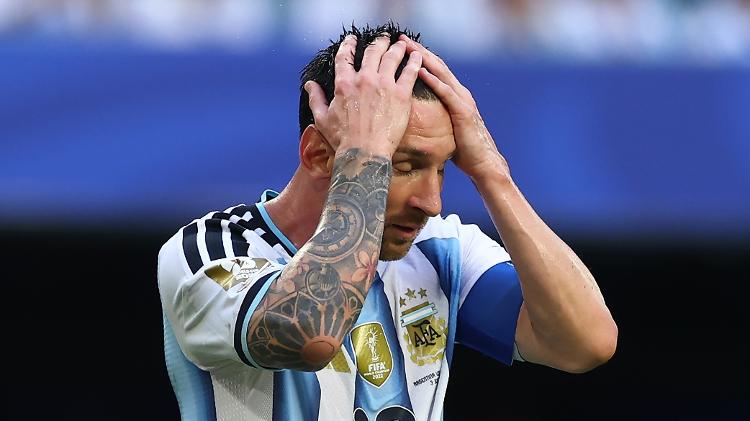 Argentina vence Cabo Verde na prorrogação e avança às oitavas após resistência histórica